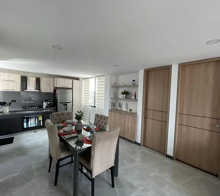 Apartamento Central Con Hermosa Vista En Bogota Colombia